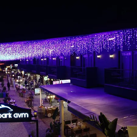 Dolphin Park Hotel