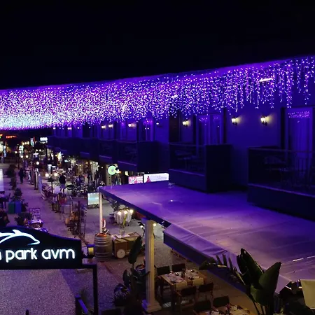 Dolphin Park Hotel 3*
